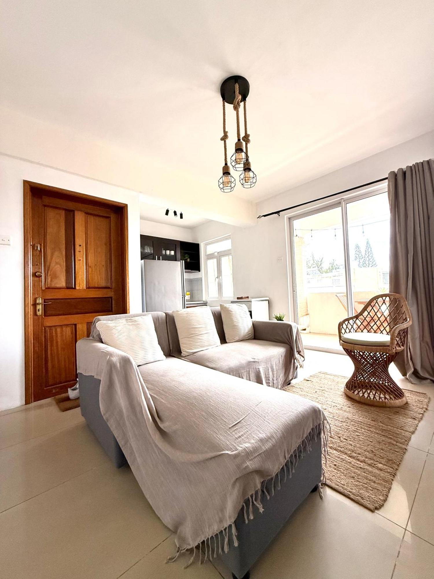 Rayon Bleu C2 Apartment Flic en Flac Ngoại thất bức ảnh